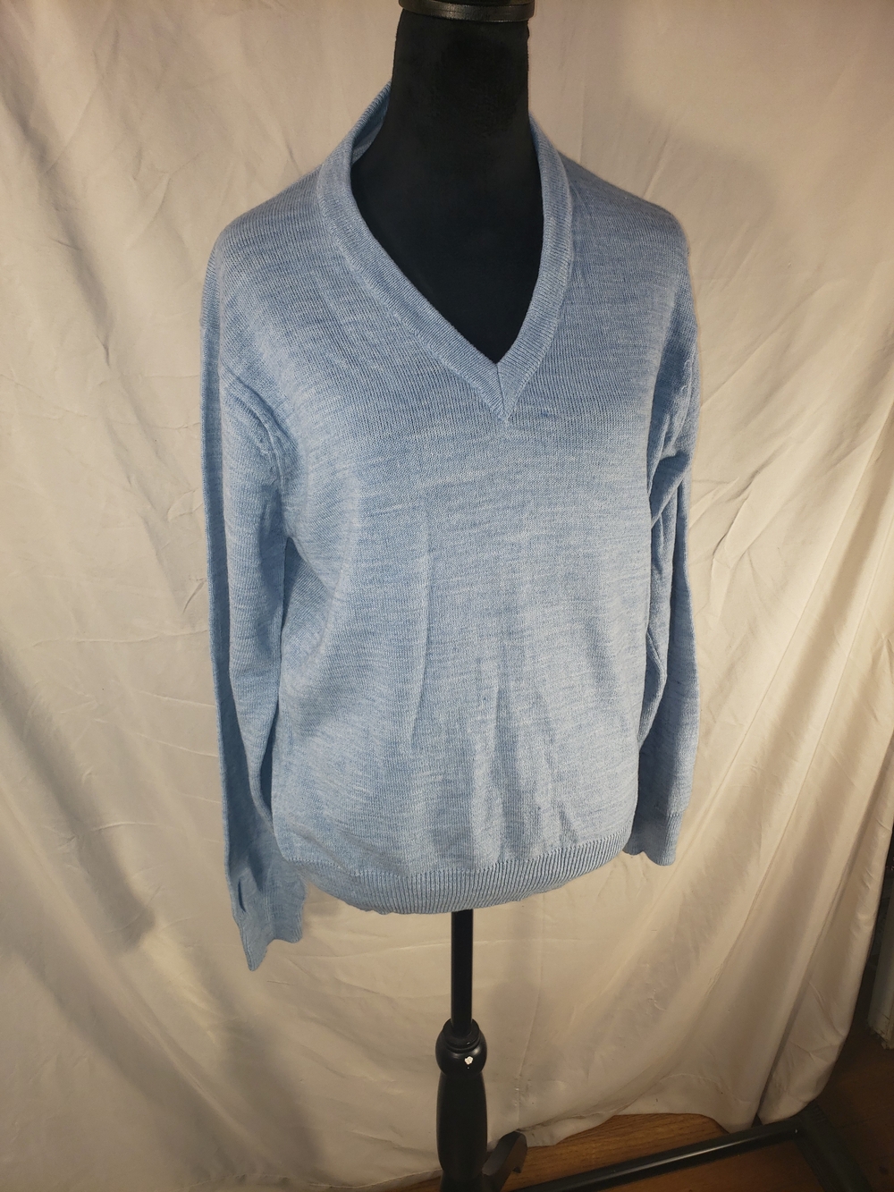 Men's Sigallo Sky Blue V-Neck Sweater - M